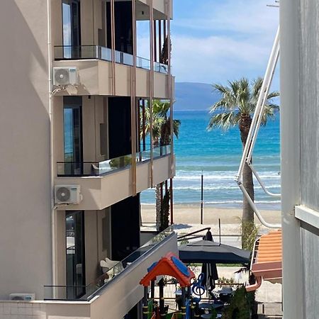 Apartment Me Qera Lungomare Vlore Medem1 Eksteriør billede