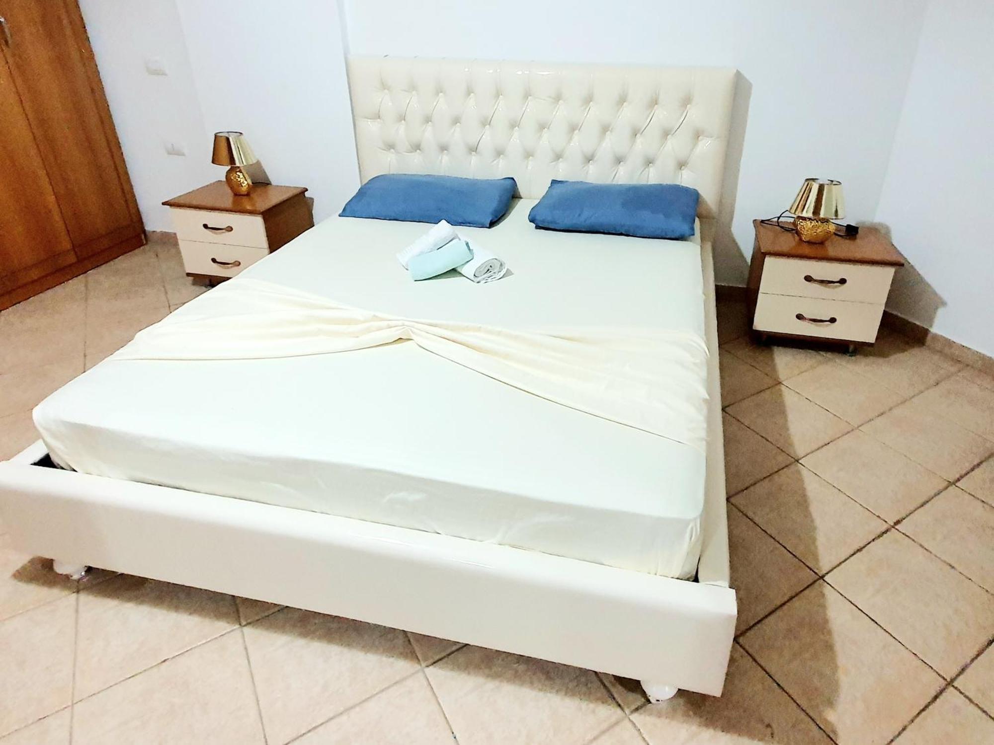 Apartment Me Qera Lungomare Vlore Medem1 Eksteriør billede
