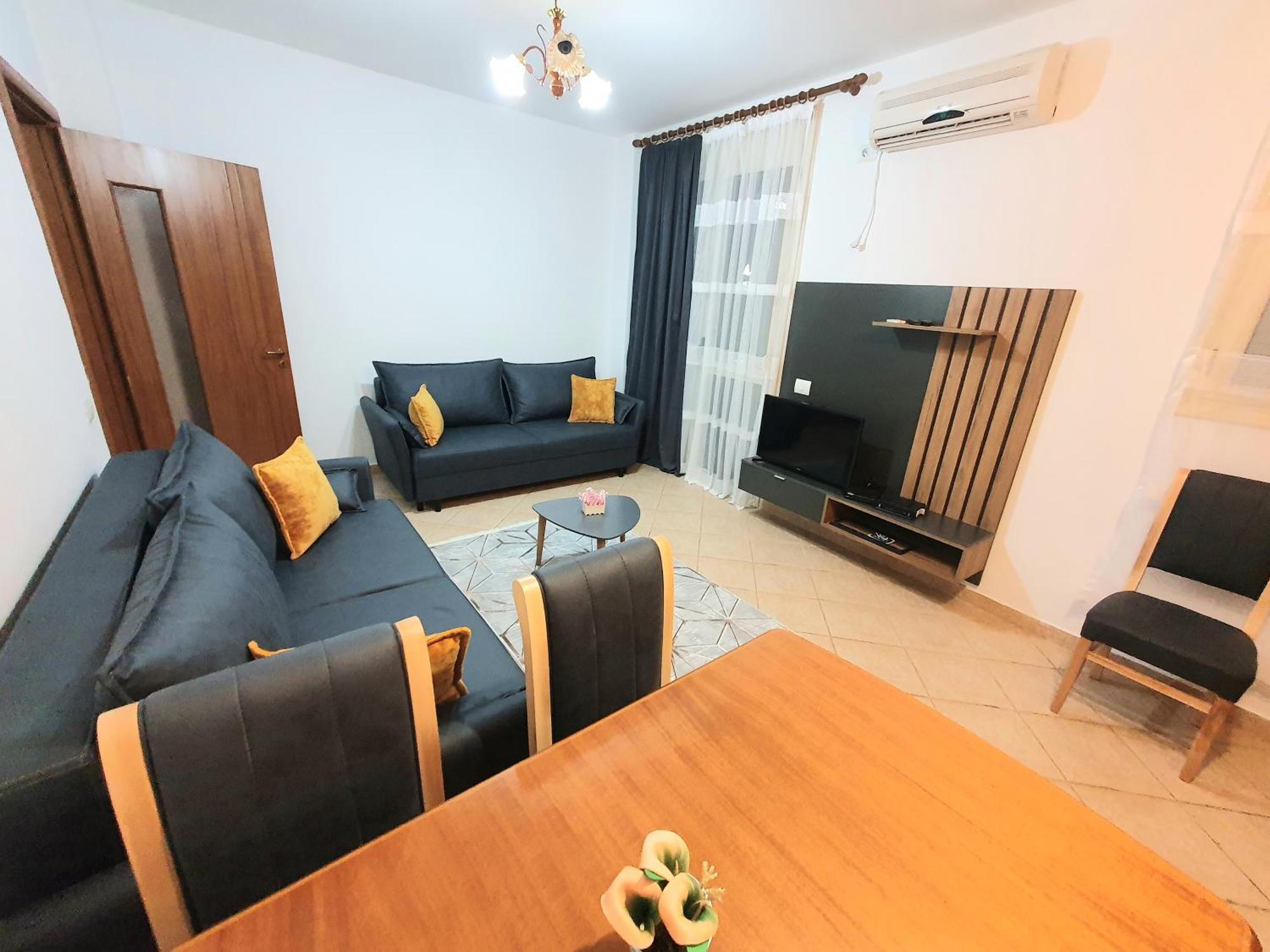 Apartment Me Qera Lungomare Vlore Medem1 Eksteriør billede