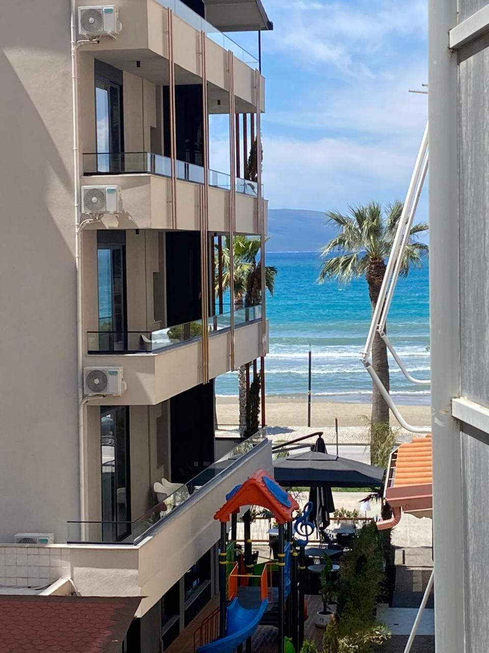 Apartment Me Qera Lungomare Vlore Medem1 Eksteriør billede